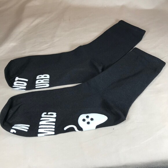 Boys Do Not Disturb Gaming Mid Calf Grip Socks - Picture 1 of 2